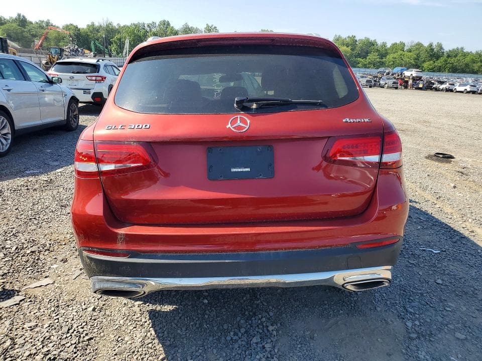 2017 MERCEDES-BENZ GLC 300 4MATIC 6