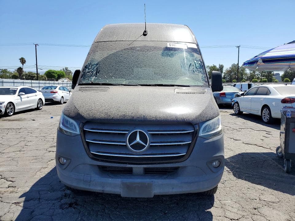 2020 MERCEDES-BENZ SPRINTER 2500 5