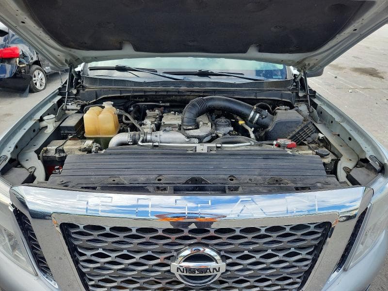 2017 NISSAN TITAN XD SV 11