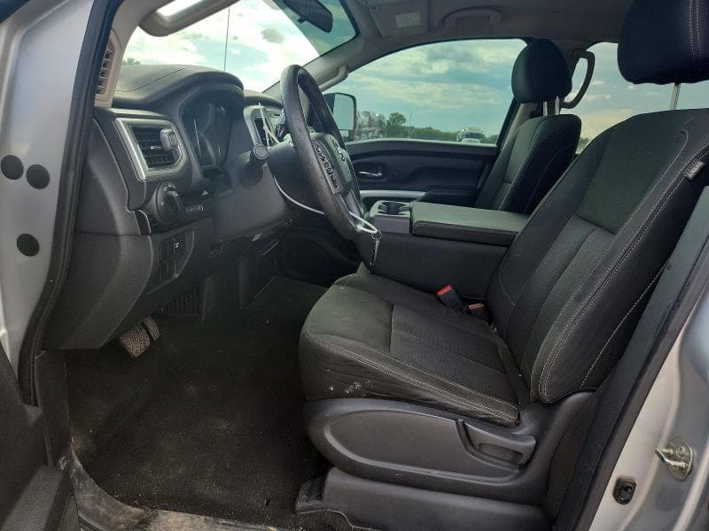 2017 NISSAN TITAN XD SV 7