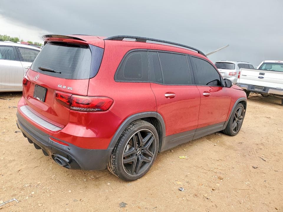 2021 MERCEDES-BENZ GLB AMG 35 4MATIC 3