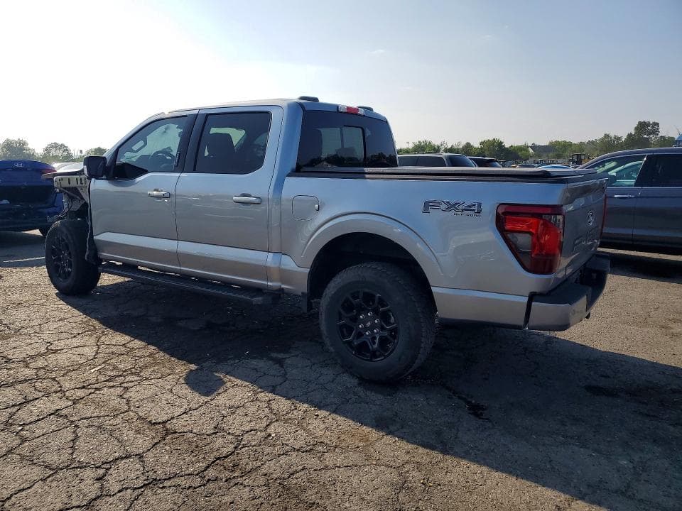 2024 FORD F150 XLT 2