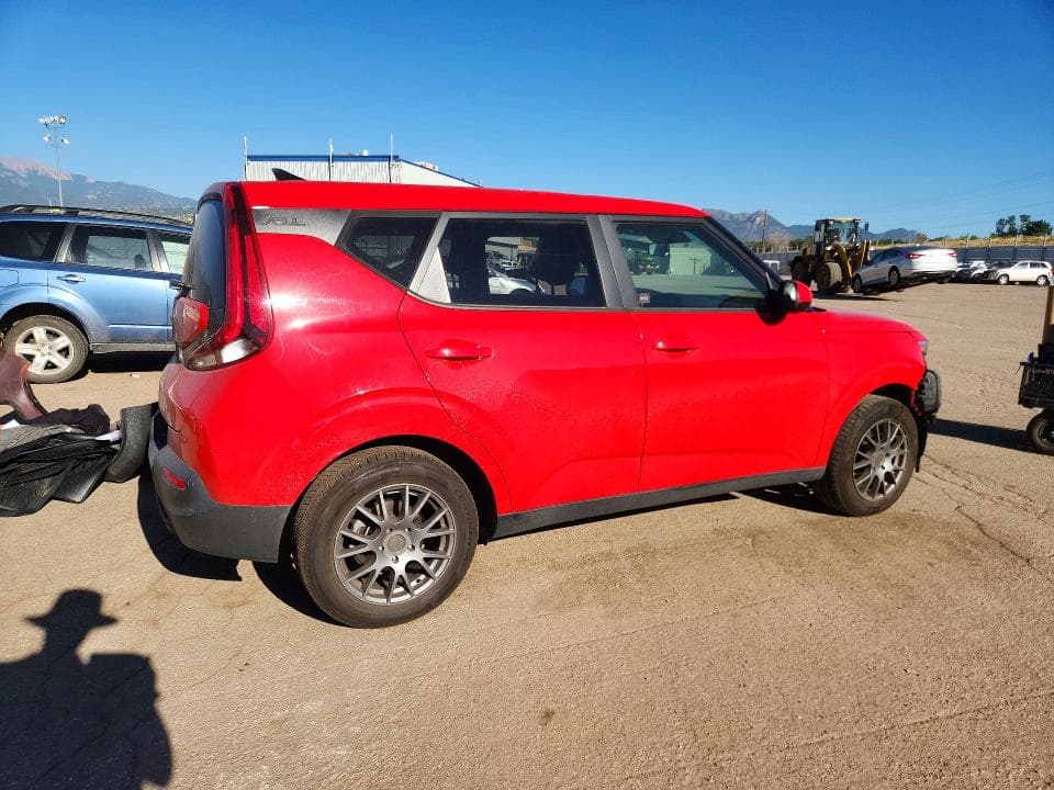 2021 KIA SOUL LX 3