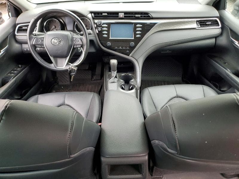 2018 TOYOTA CAMRY SE SE 8