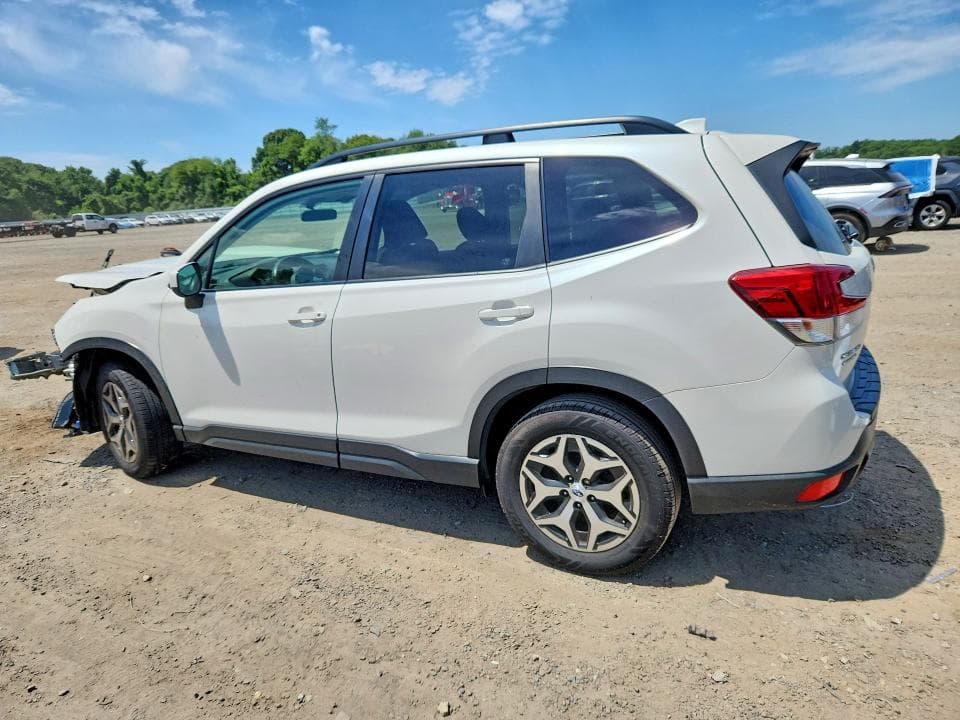 2019 SUBARU FORESTER PREMIUM 2