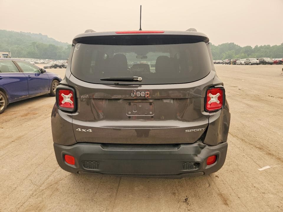 2017 JEEP RENEGADE SPORT 6