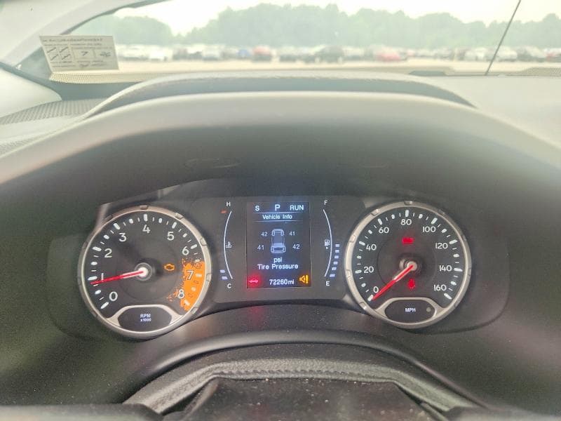 2017 JEEP RENEGADE SPORT 9