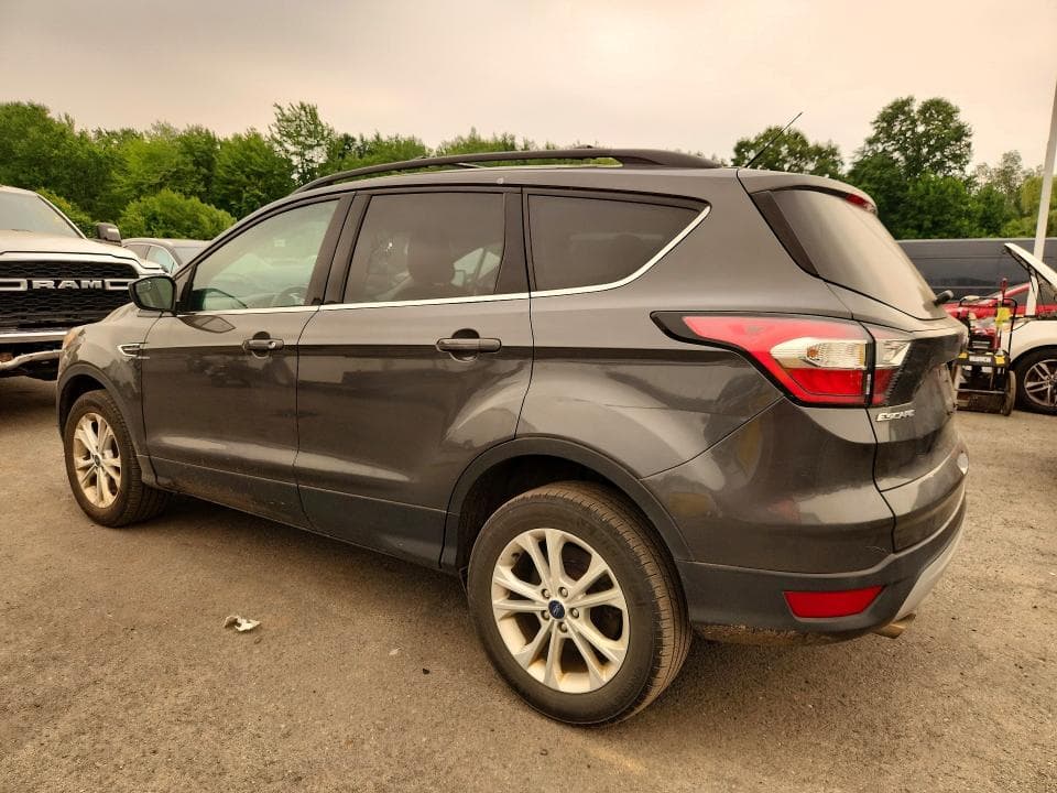 2018 FORD ESCAPE SE SE 2