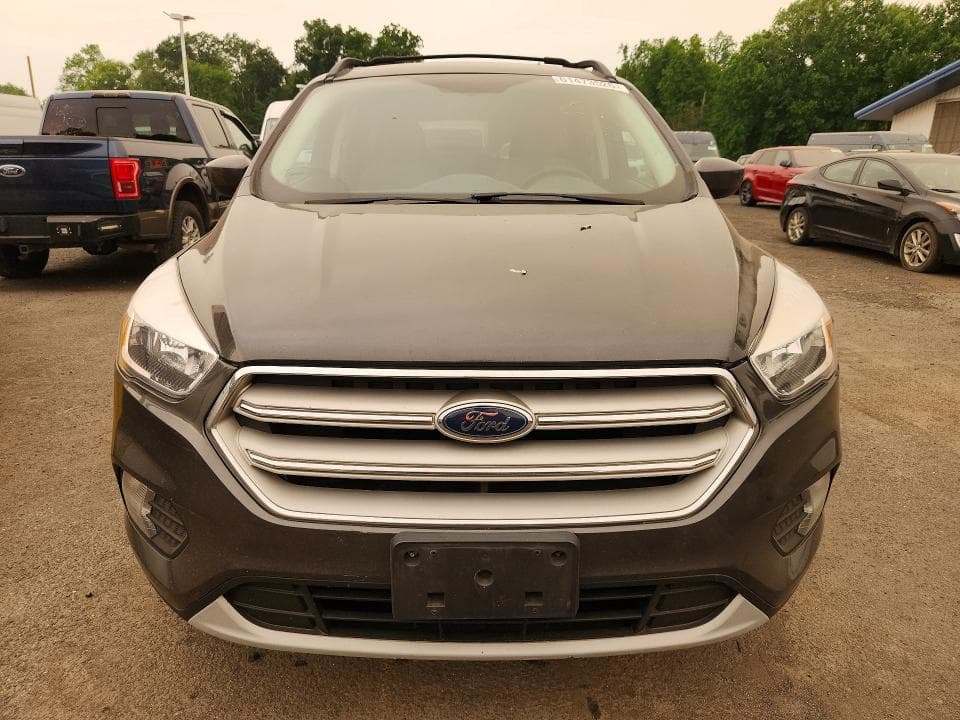 2018 FORD ESCAPE SE SE 5
