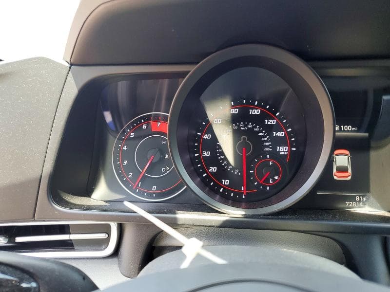 2022 HYUNDAI ELANTRA SEL 9