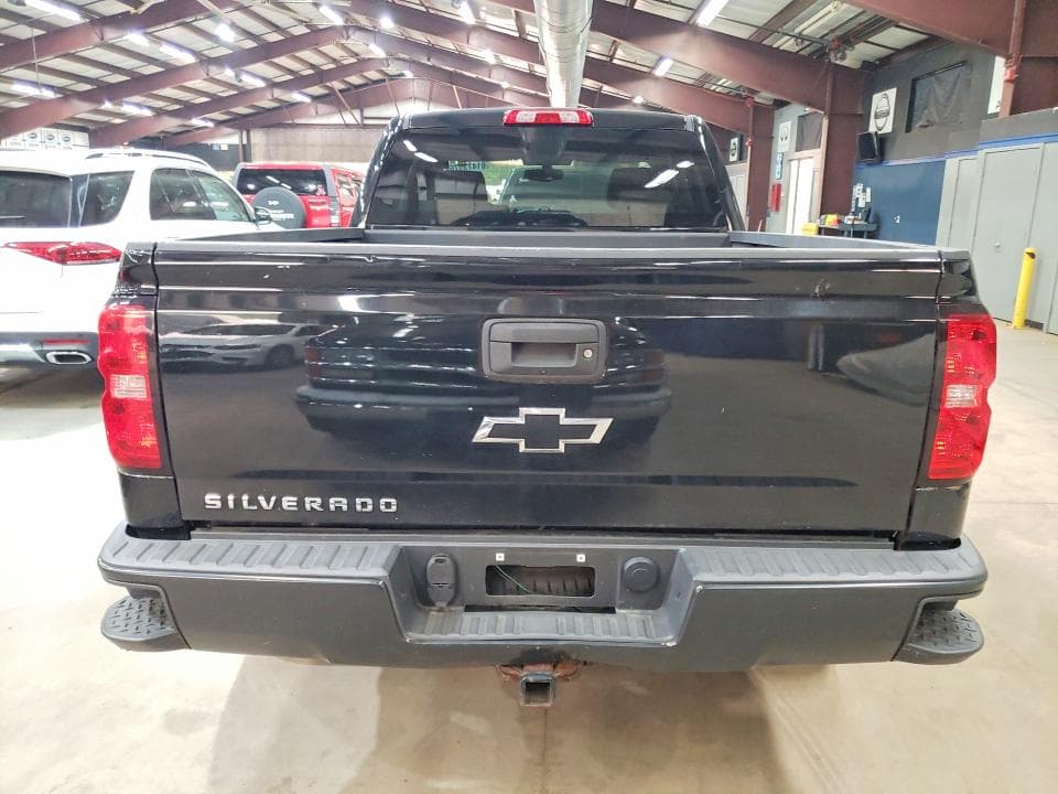 2017 CHEVROLET SILVERADO 6