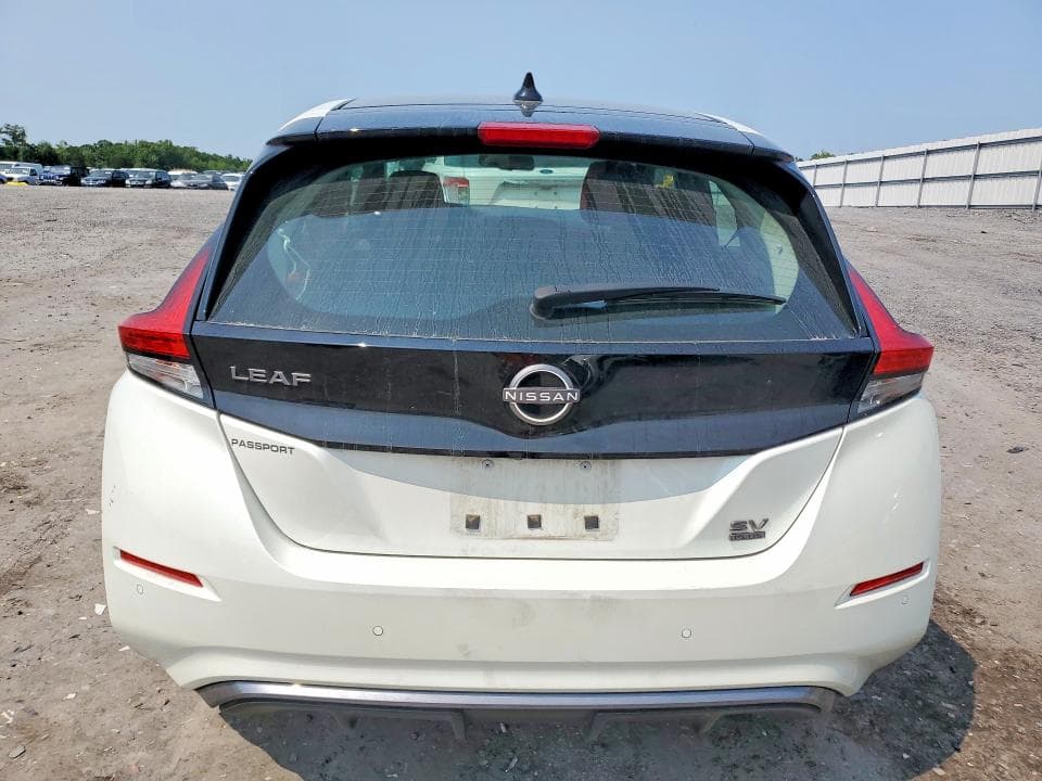 2023 NISSAN LEAF SV PLUS 6