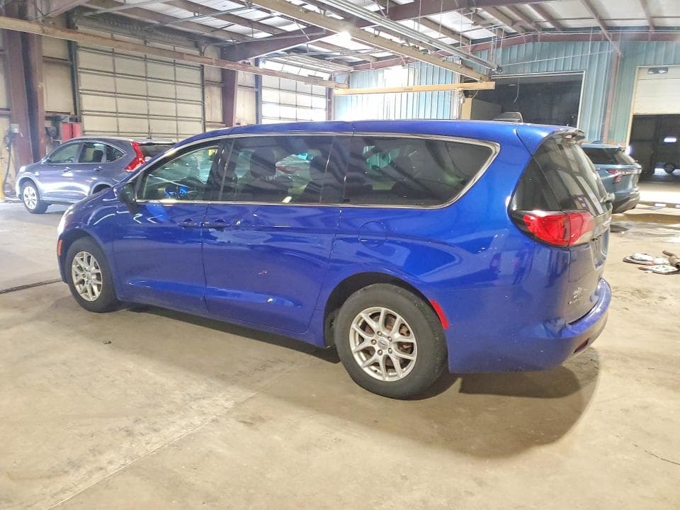 2021 CHRYSLER VOYAGER LX 2