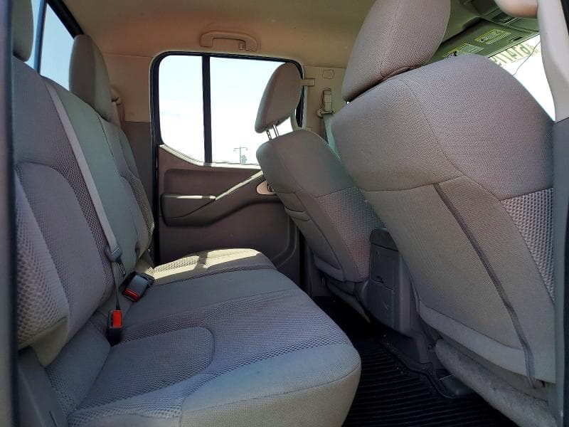 2019 NISSAN FRONTIER SV 10