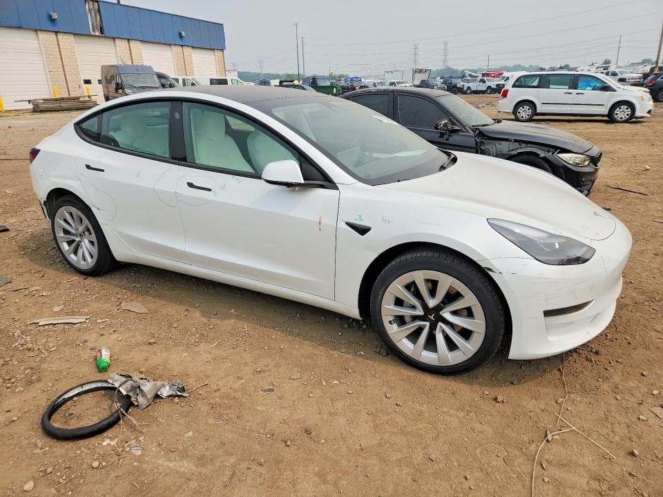 2023 TESLA MODEL 3 4