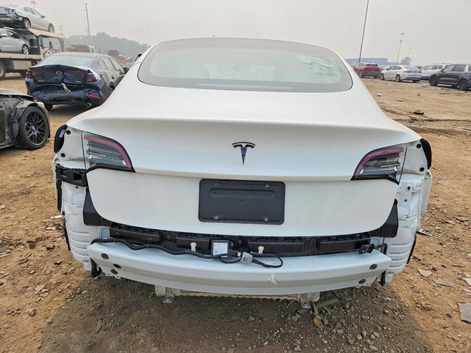 2023 TESLA MODEL 3 6