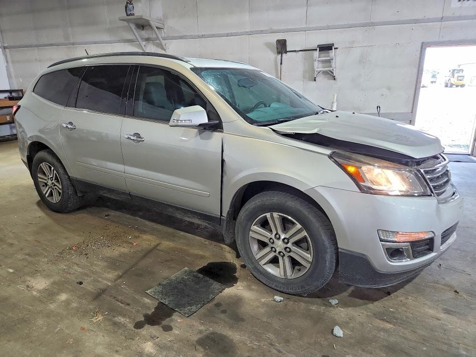 2017 CHEVROLET TRAVERSE LT 4