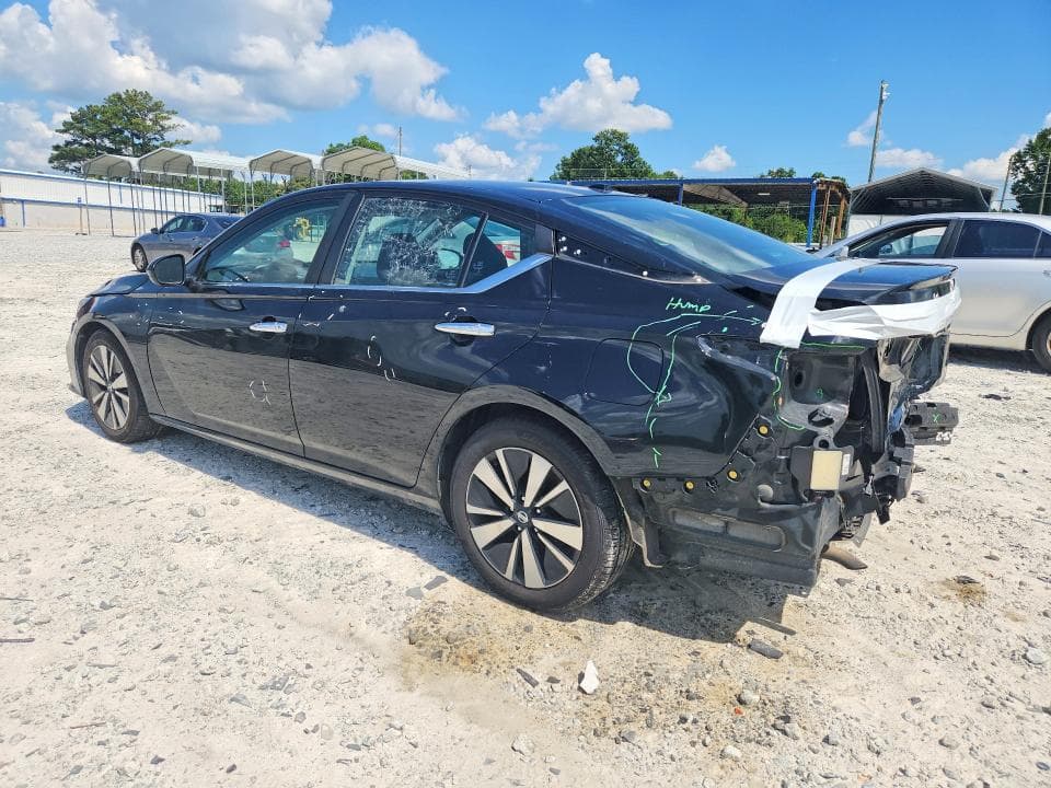 2021 NISSAN ALTIMA SV 2