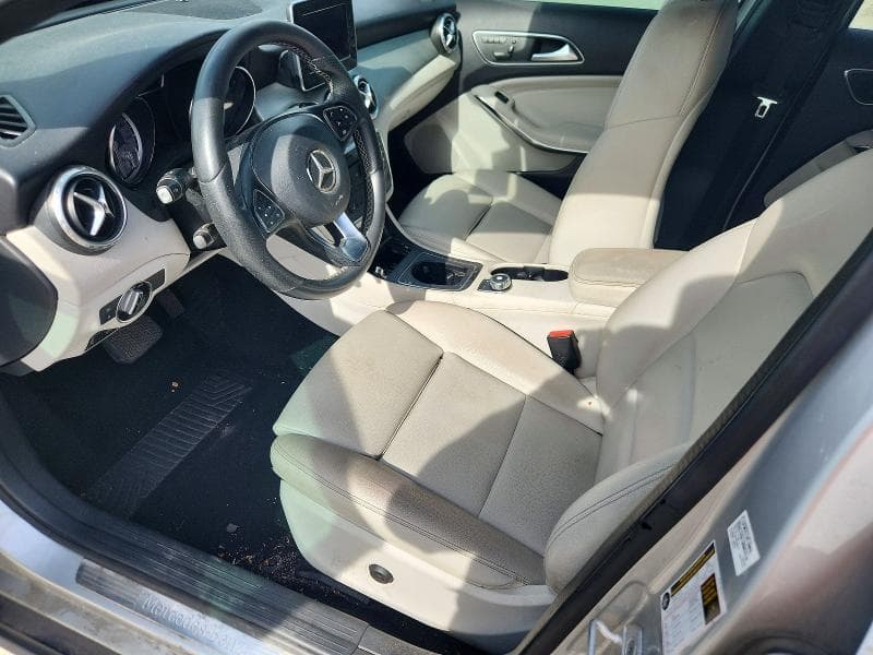 2017 MERCEDES-BENZ GLA 250 250 7