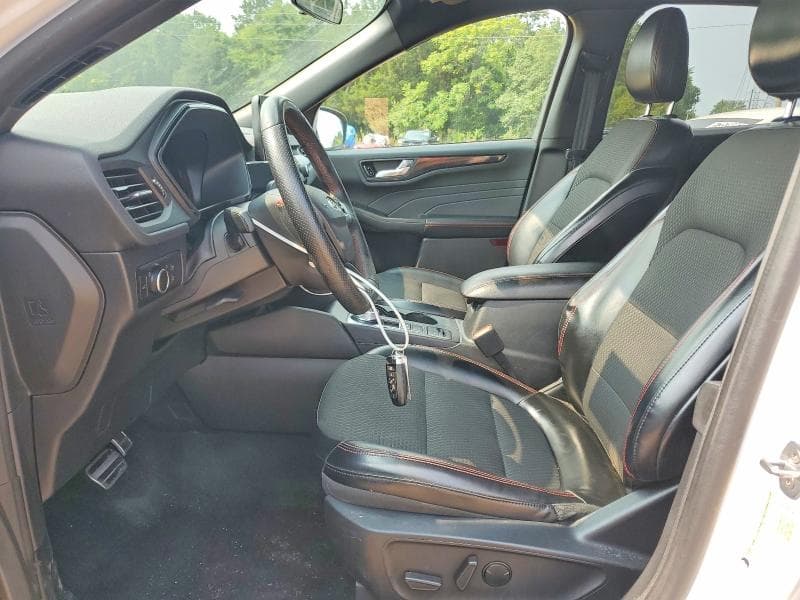 2023 FORD ESCAPE ST LINE 7