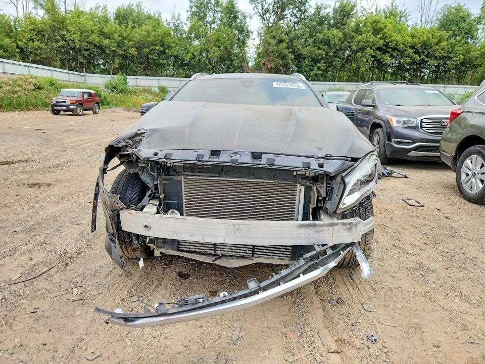 2020 MERCEDES-BENZ GLA 250 4MATIC 250 4MATIC 5