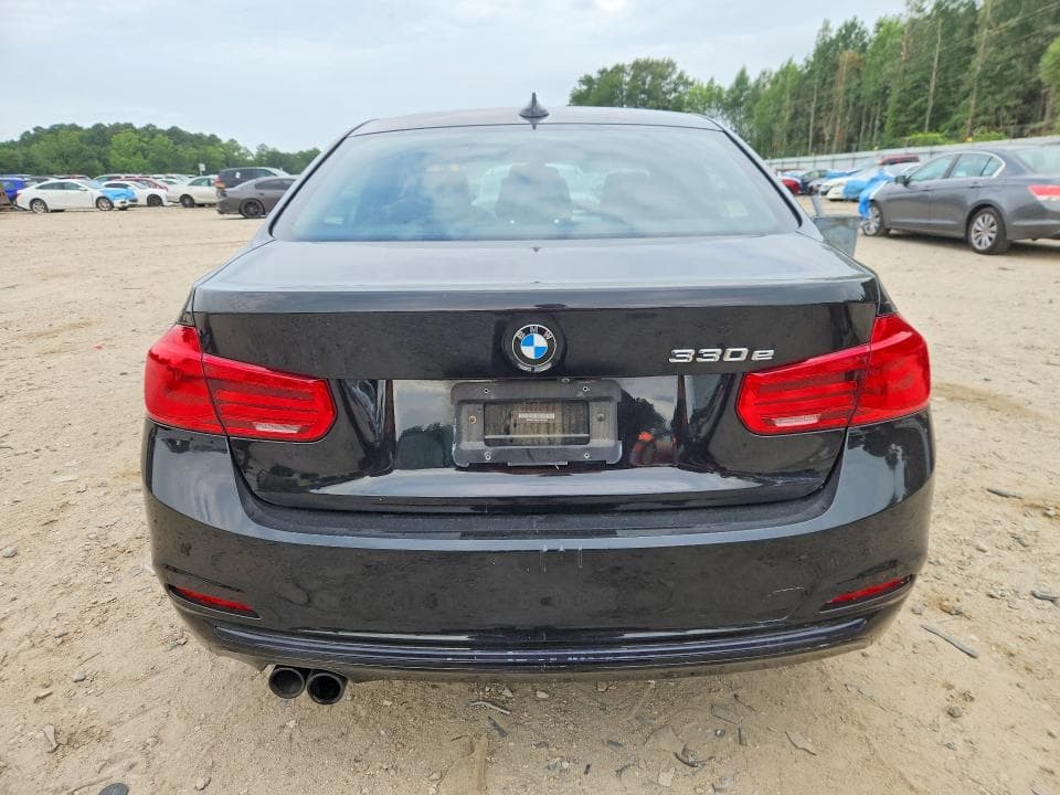 2018 BMW 330E 6