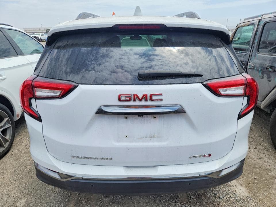 2022 GMC TERRAIN AT4 6