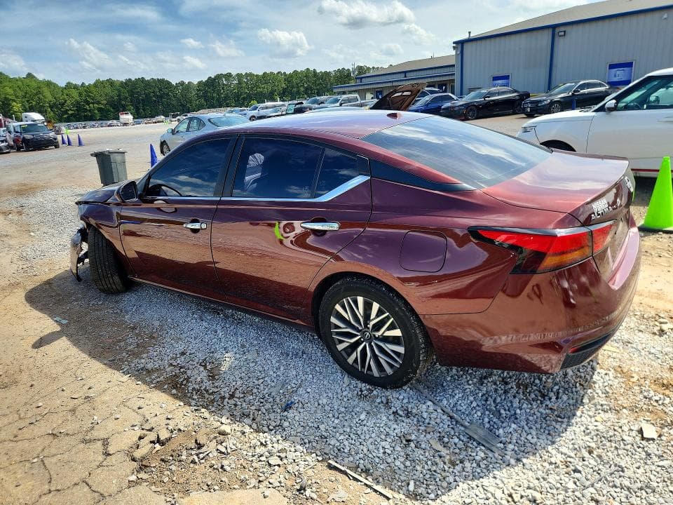 2023 NISSAN ALTIMA SV 2