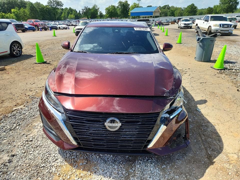 2023 NISSAN ALTIMA SV 5