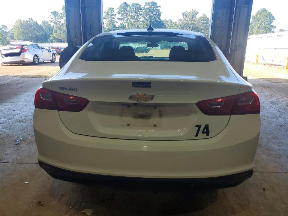 2018 CHEVROLET MALIBU LS 6