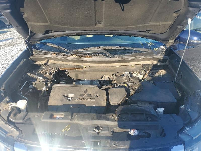 2018 MITSUBISHI OUTLANDER SE 12
