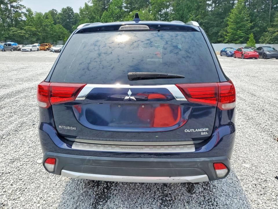 2018 MITSUBISHI OUTLANDER SE 6