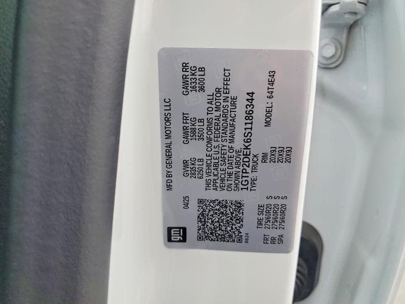 2025 GMC CANYON AT4 13