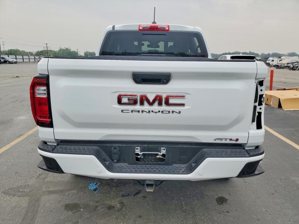 2025 GMC CANYON AT4 6