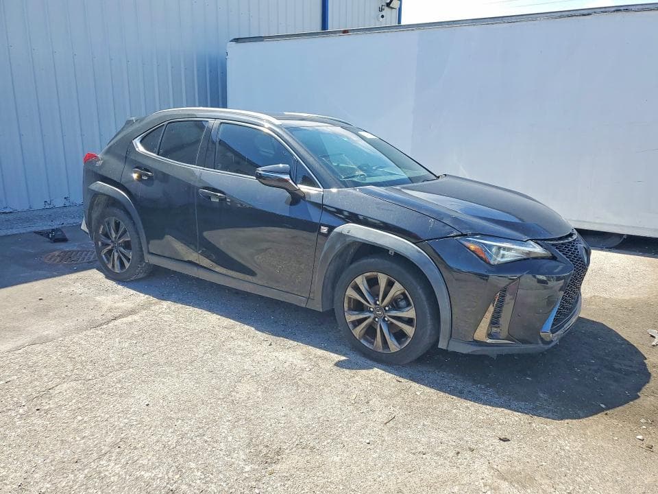 2019 LEXUS UX 200 4