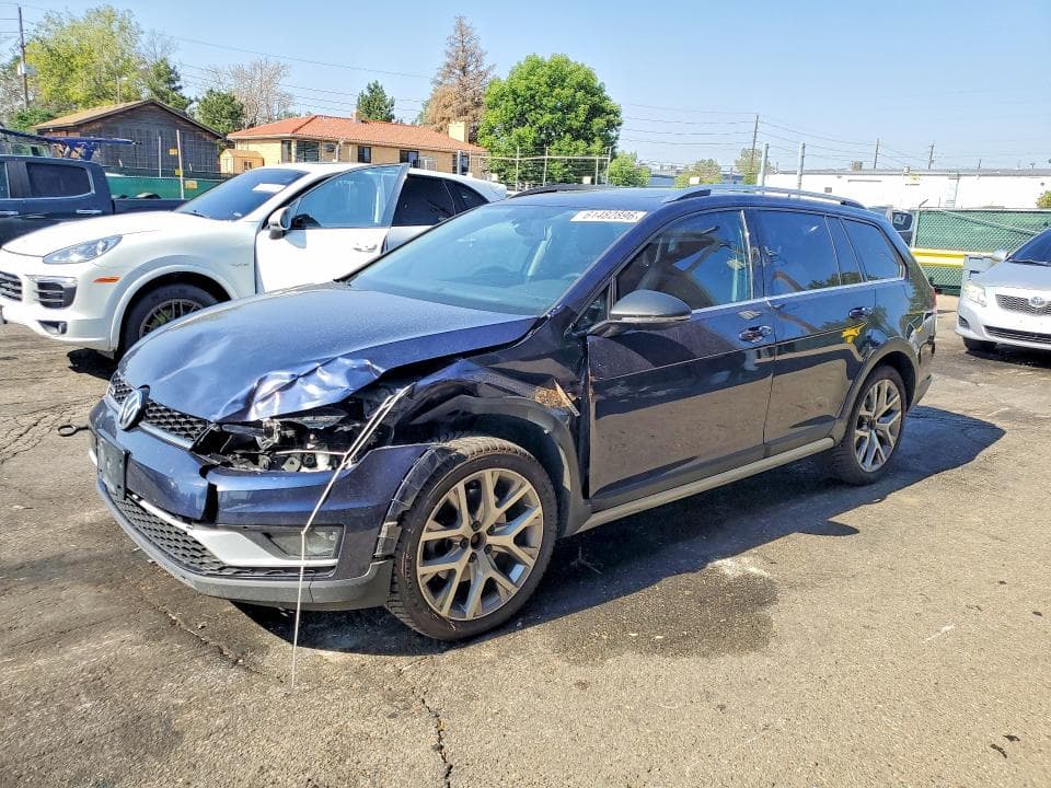 2017 VOLKSWAGEN GOLF ALLTRACK S - 1