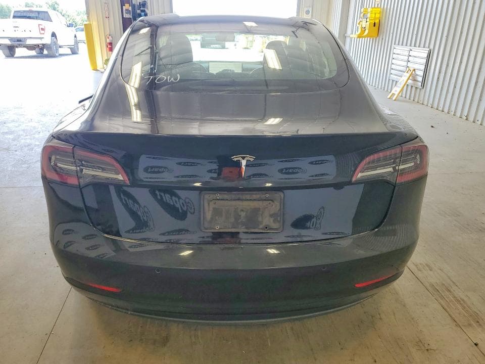 2022 TESLA MODEL 3 6