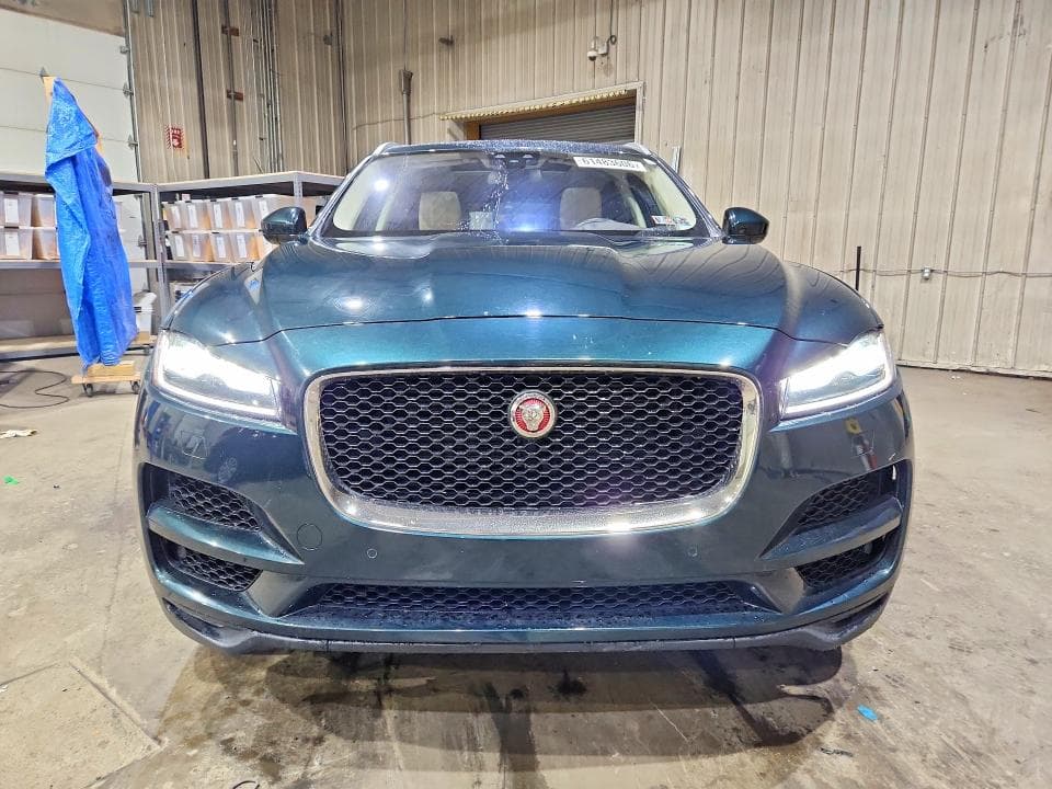 2018 JAGUAR F-PACE PORTFOLIO 5