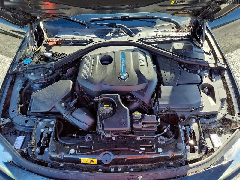 2017 BMW 330E 11