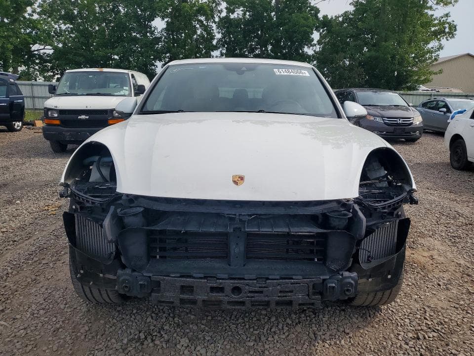 2018 PORSCHE CAYENNE S S 5