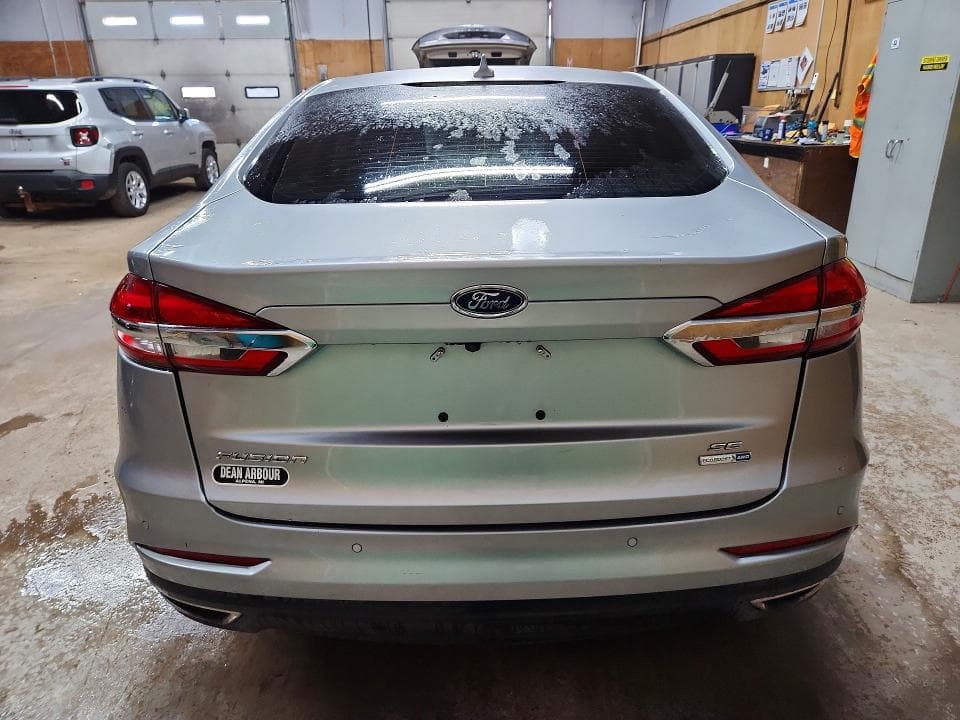 2020 FORD FUSION SE 6