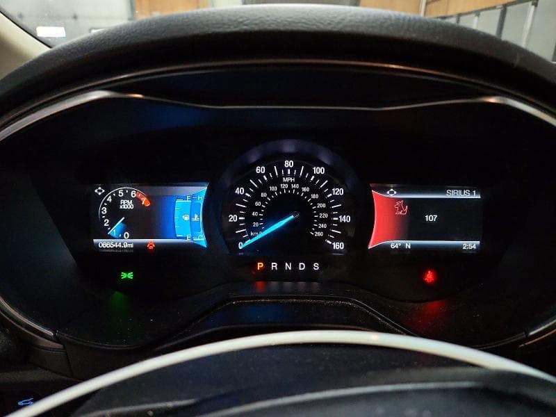 2020 FORD FUSION SE 9