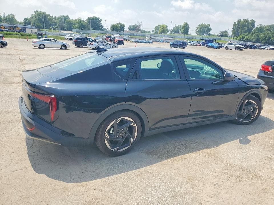 2026 KIA K4 EX 3
