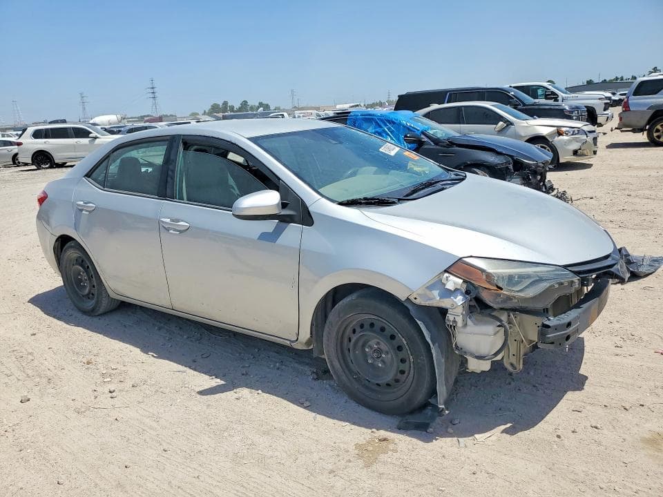 2019 TOYOTA COROLLA LE 4