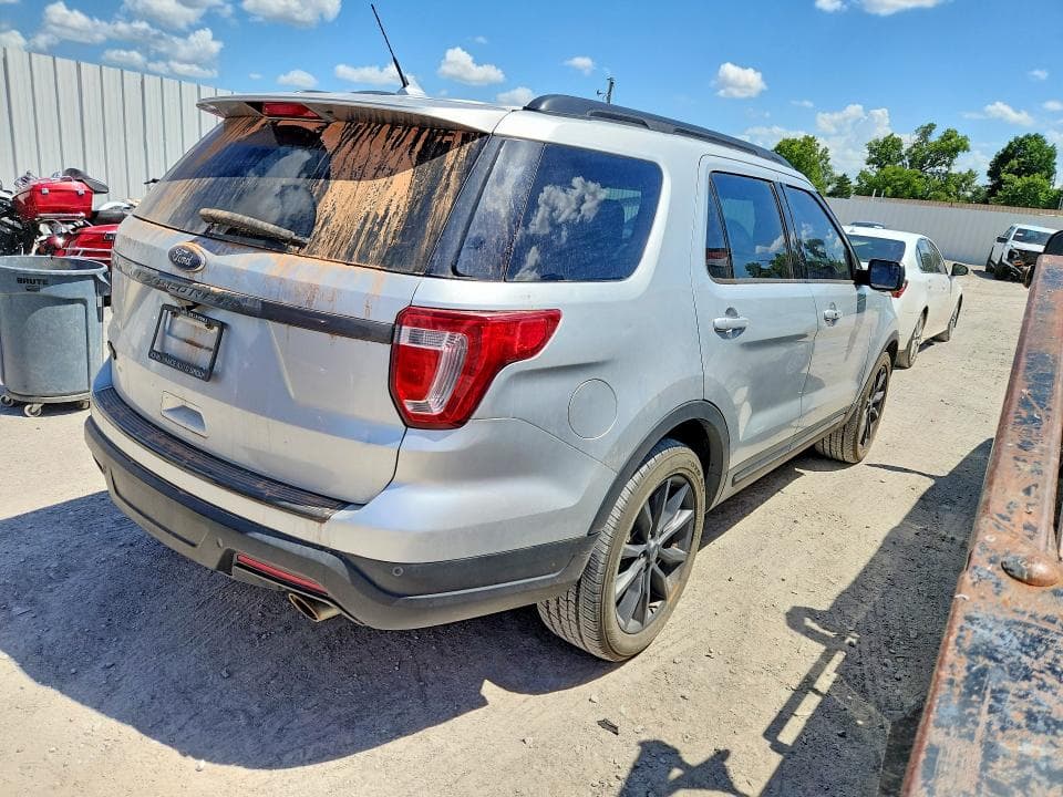 2018 FORD EXPLORER XLT XLT 3