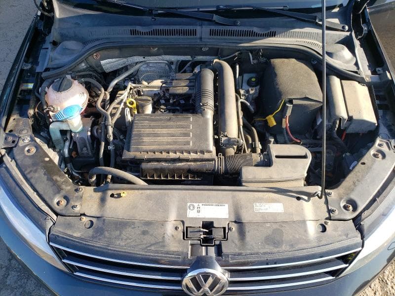 2017 VOLKSWAGEN JETTA SE SE 11