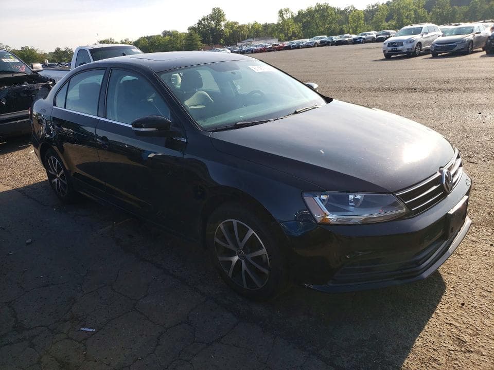 2017 VOLKSWAGEN JETTA SE SE 4