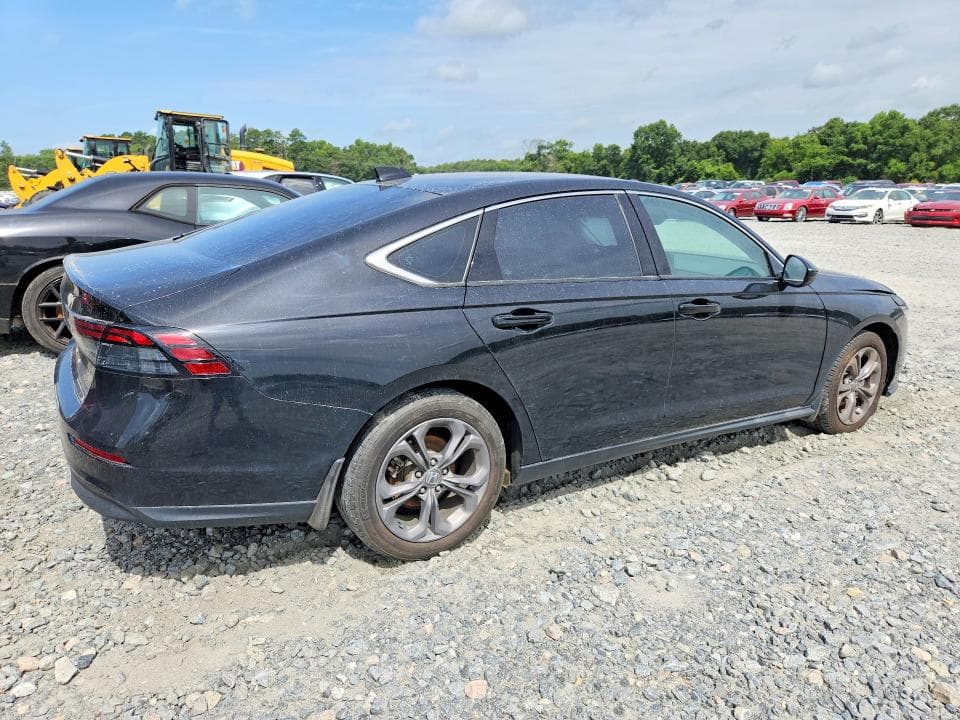 2023 HONDA ACCORD EX 3
