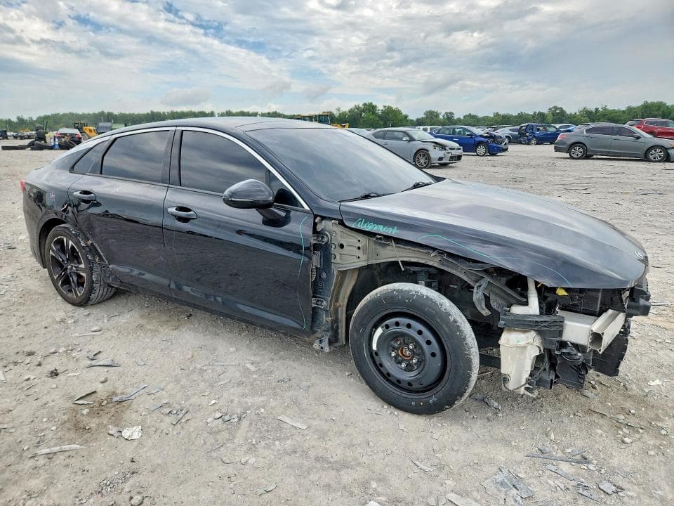 2021 KIA K5 GT LINE 4