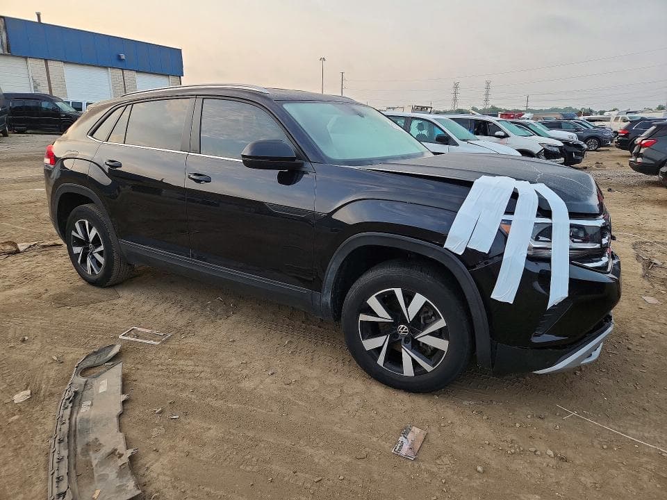 2023 VOLKSWAGEN ATLAS CROSS SPORT SE 4